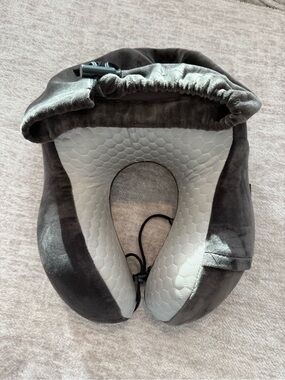 GFORCE Gray Quilted Hooded Travel Neck Pillow with carry case.